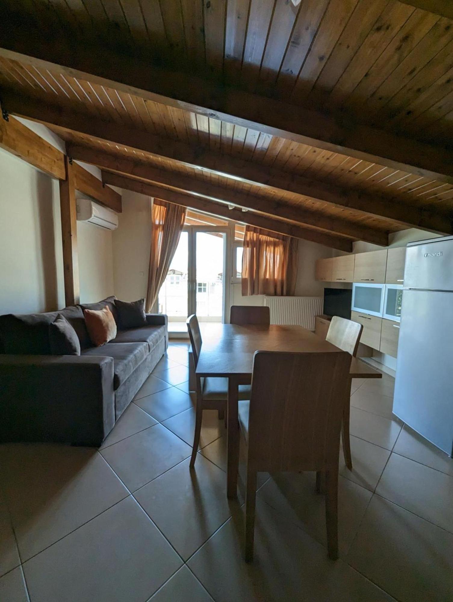 Samaras Apartments In Καμένα Βούρλα Εξωτερικό φωτογραφία